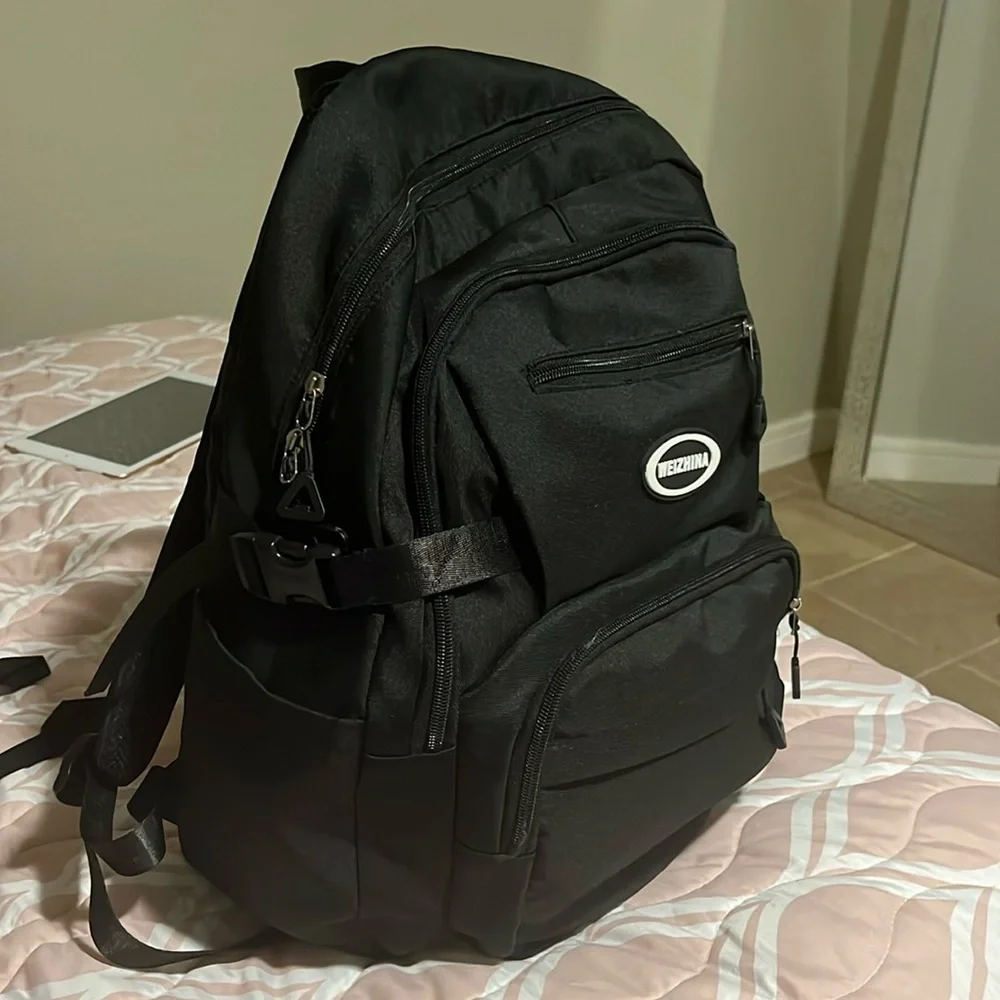Backpack - Picture 1 of 2